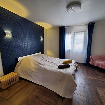 Appart 28M2 Avec Jardin Et Parking Prives, Chambre Separee Milhaud Екстериор снимка