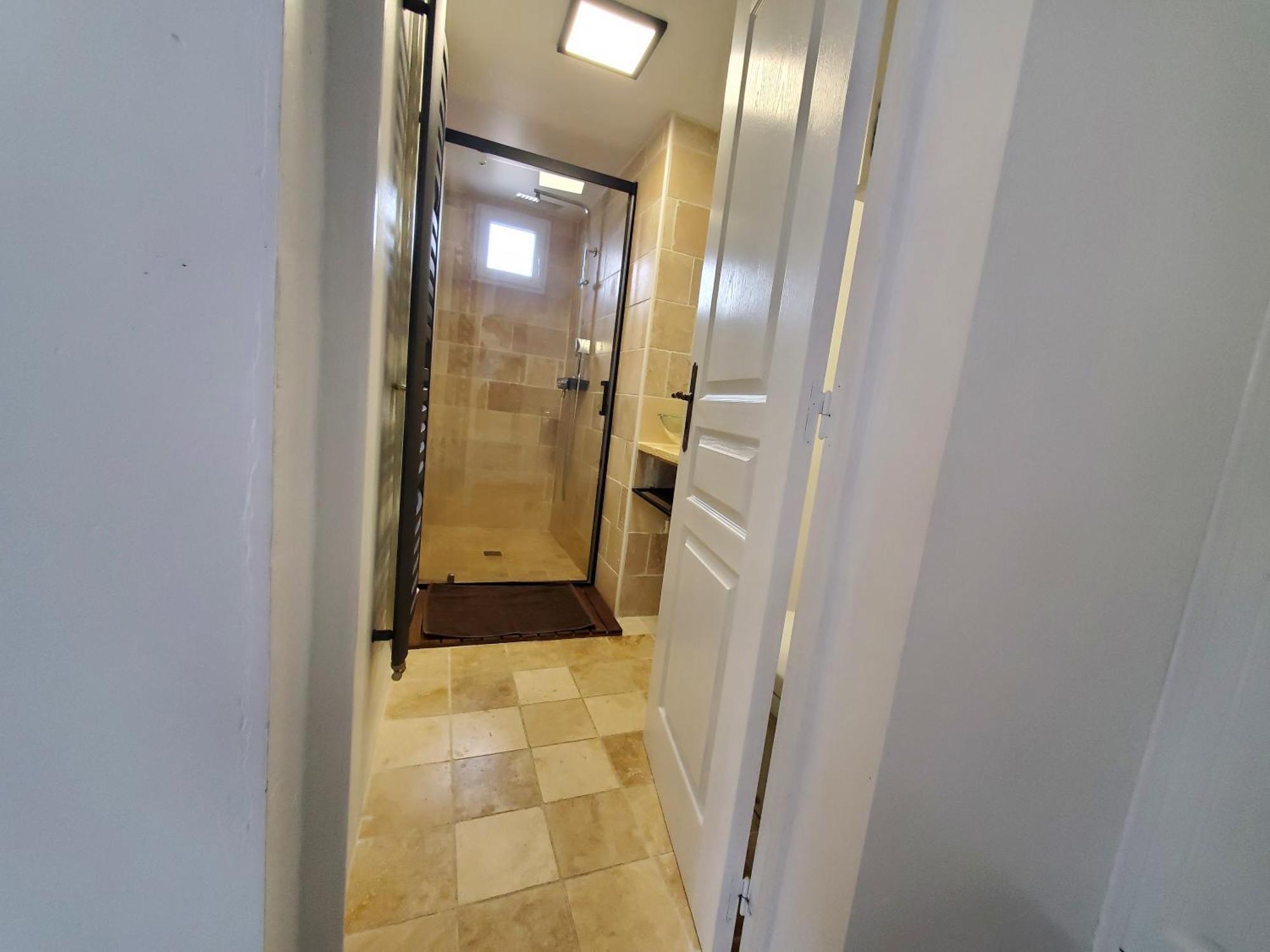 Appart 28M2 Avec Jardin Et Parking Prives, Chambre Separee Milhaud Екстериор снимка